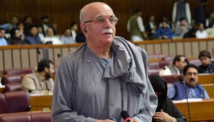 5سال پہلے کہا تھا کہا آئیں متحدہوجائیں،اکابرین پر حملے ہورہے ہیں ، محمود خان اچکزئی